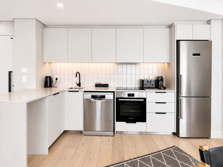1 Bedroom Property for Sale in Sea Point Western Cape